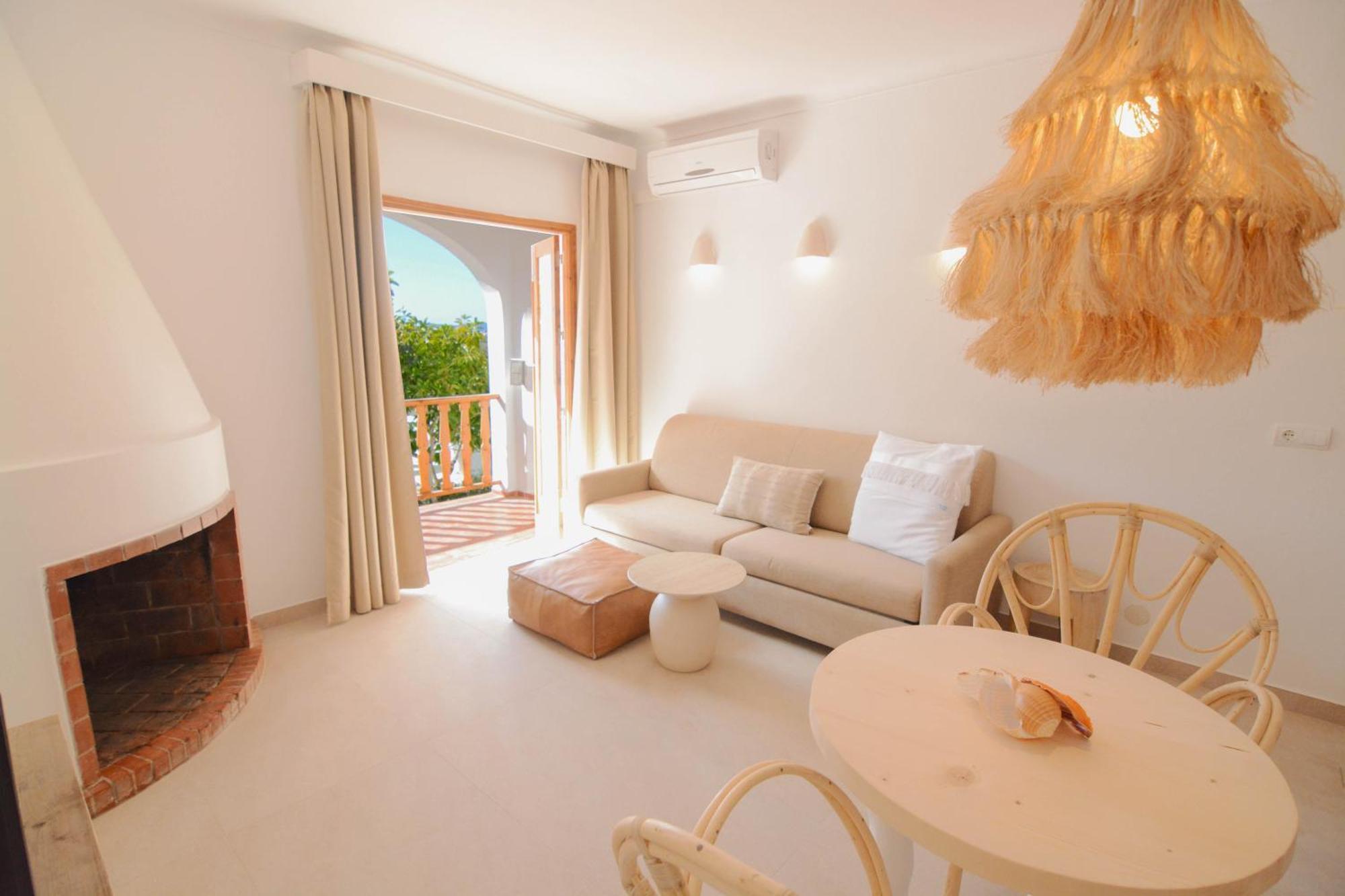 Апарт отель Secret Oasis Ibiza-Only Adults Сан-Антонио-Абад Экстерьер фото